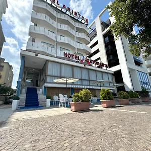  Hotel Ariston